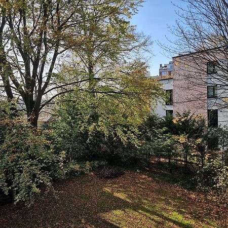Have-A-Nice-Stay - Nahe Bahnhof - 20 Minuten Nach Hamburg - Trotzdem Ruhig Gelegen - 6 Minuten Zu Fuss Ins Zentrum Ahrensburg - Modern Eingerichtet Exterior foto